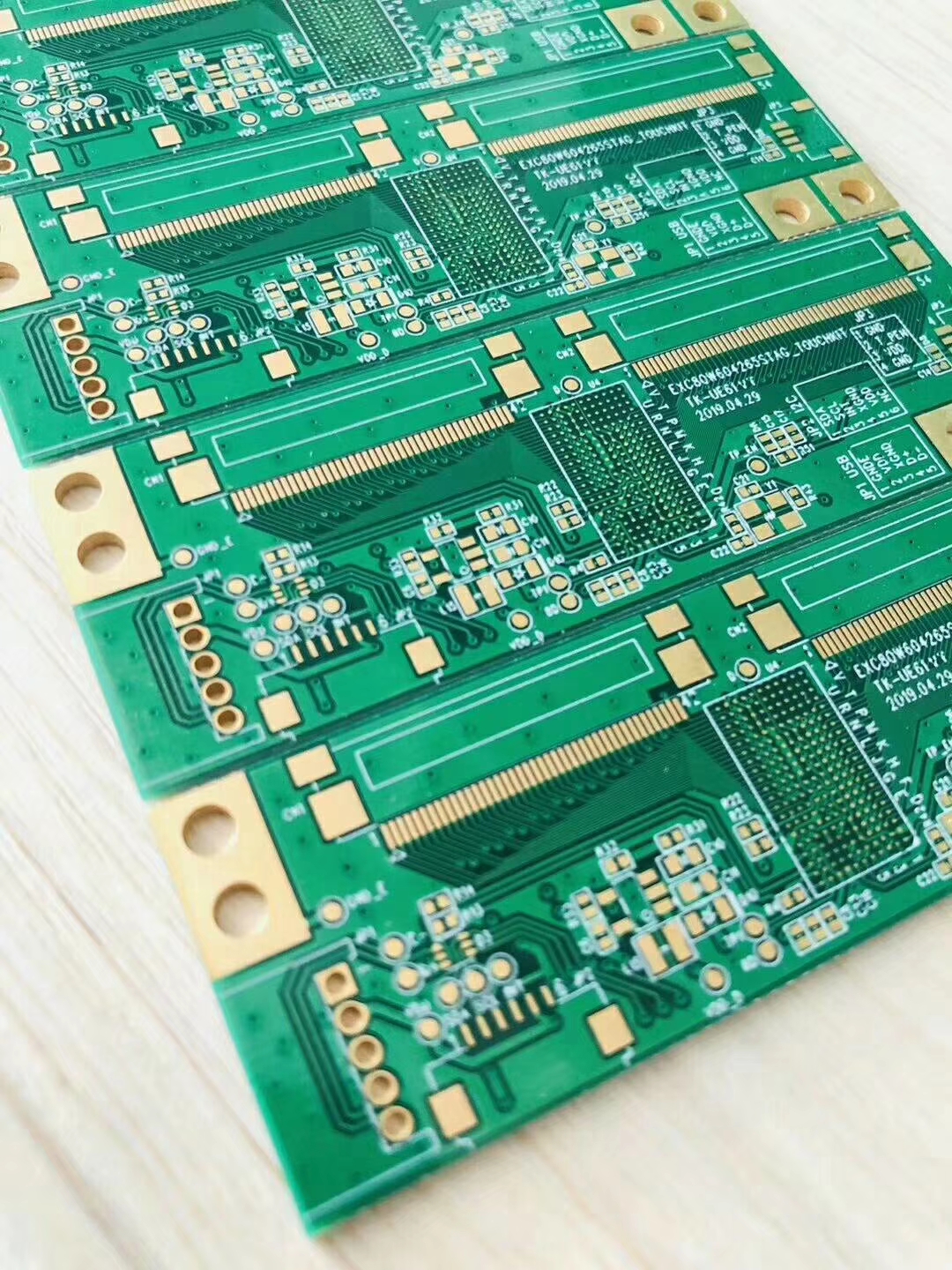 PCB主要原材料采購數(shù)量同比變化分析